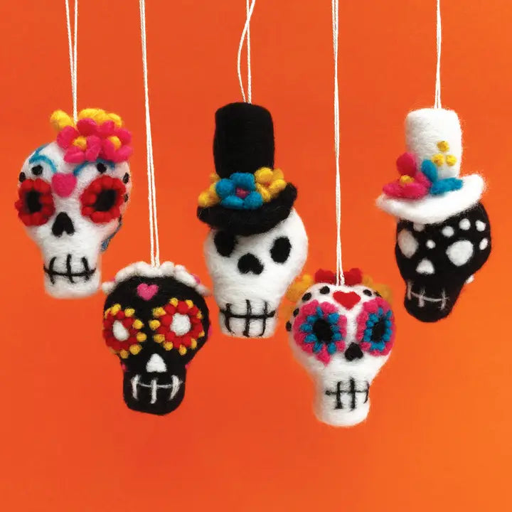 Bergin & Bath Sugar Skulls Needle Felting Kit